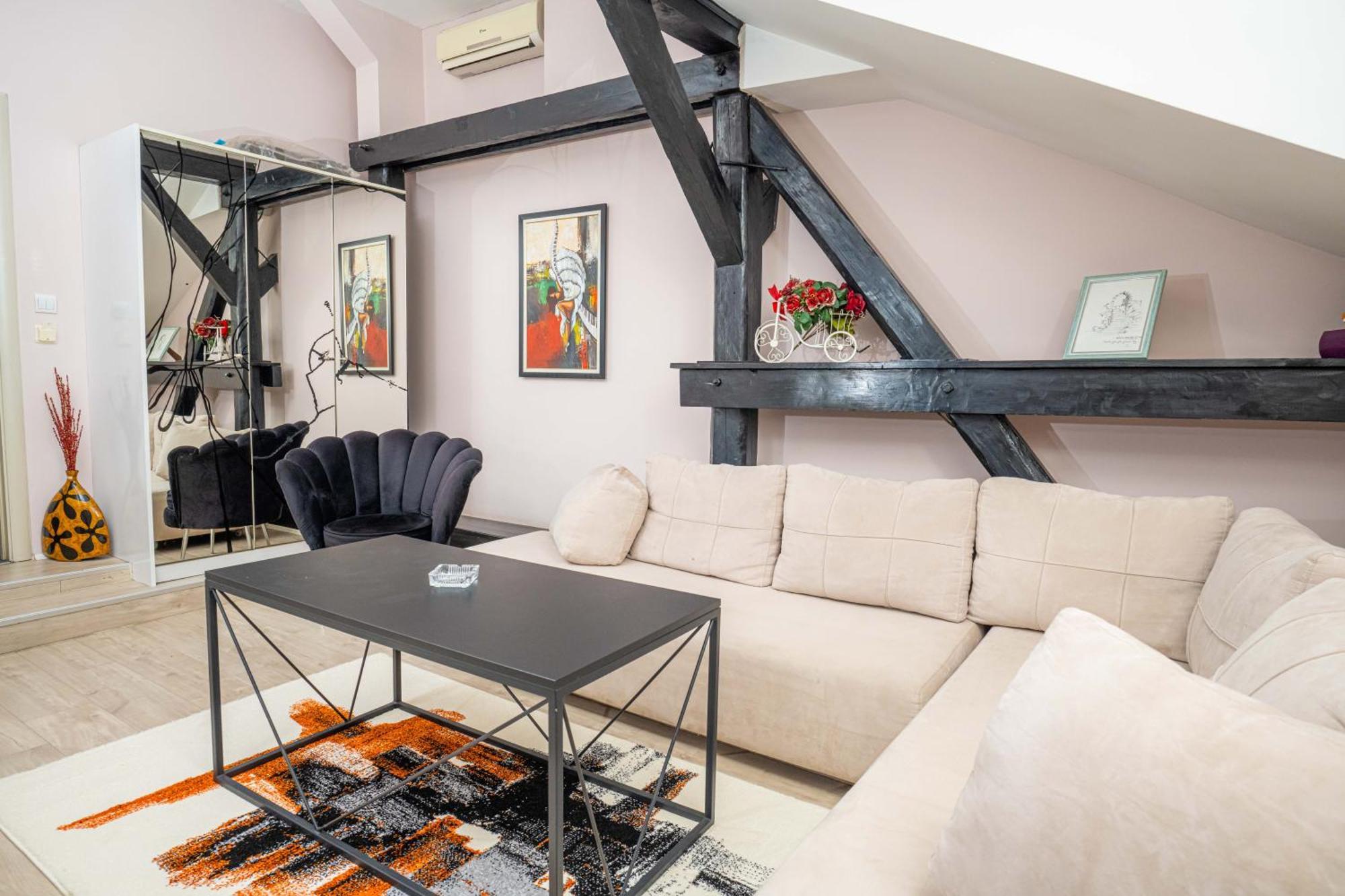 סקופיה He-Ra Apartments With Free Parking מראה חיצוני תמונה